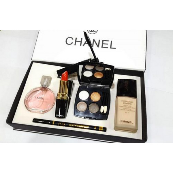 Подарунковий набір парфумів Chanel 6 в 1 &ndash; парфуми та косметика 87125 фото