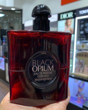 Yves Saint Laurent Black Opium Over Red 90мл (Блэк Опиум Овер Ред) 121149 фото